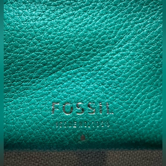 Fossil crossbody leather purse in green - Picture 3 of 5